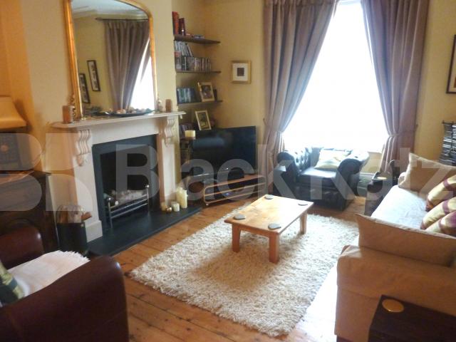 			FANTASTIC LARGE VICTORIAN FAMILY HOME!, 5 Bedroom, 1 bath, 1 reception House			 Shaftesbury Road, ARCHWAY/CROUCH END